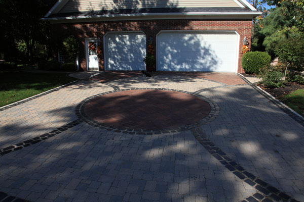 Paver Driveway with Custom Inlays and Borders